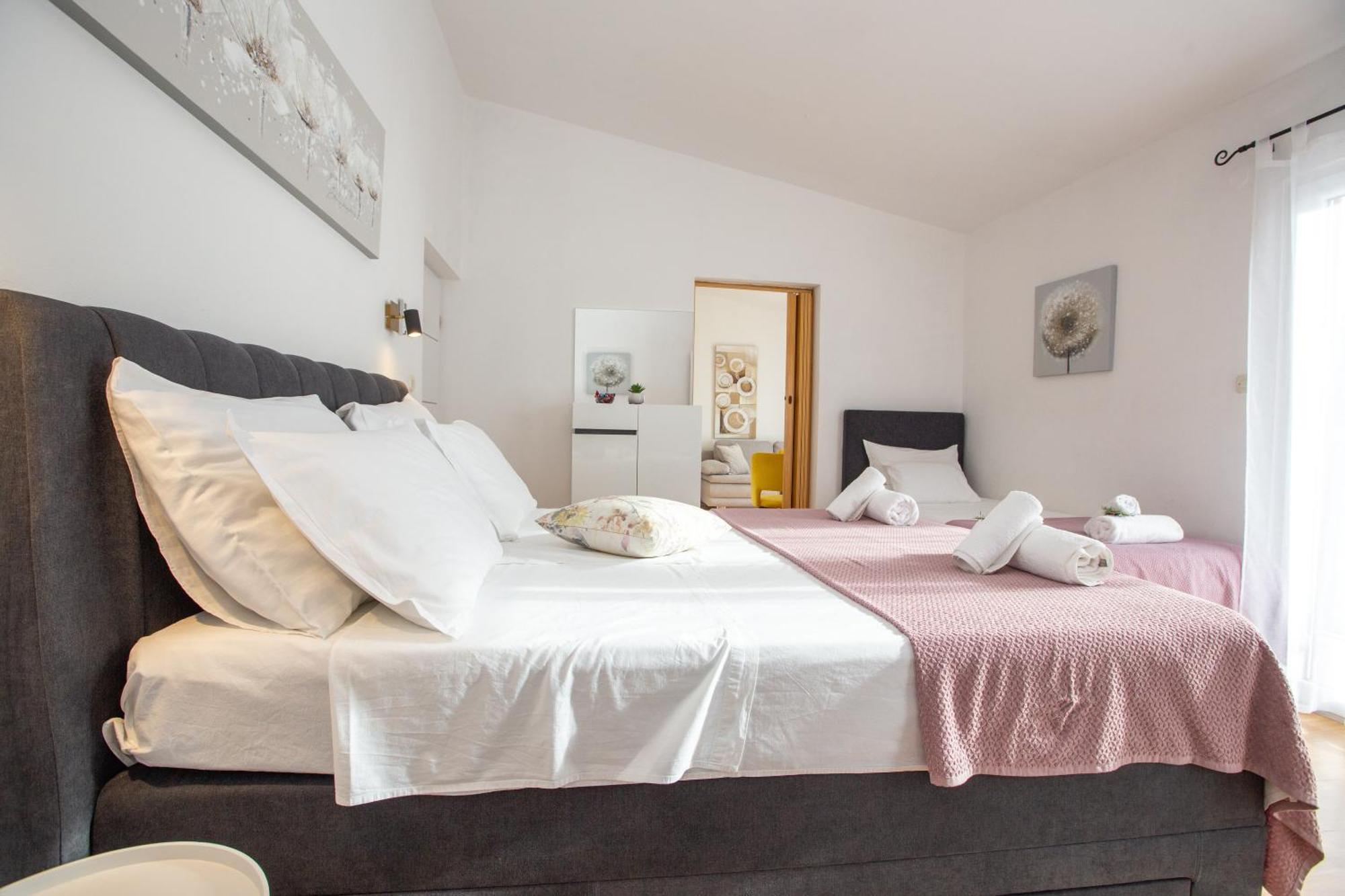 Villa Veca Starigrad Paklenica Extérieur photo