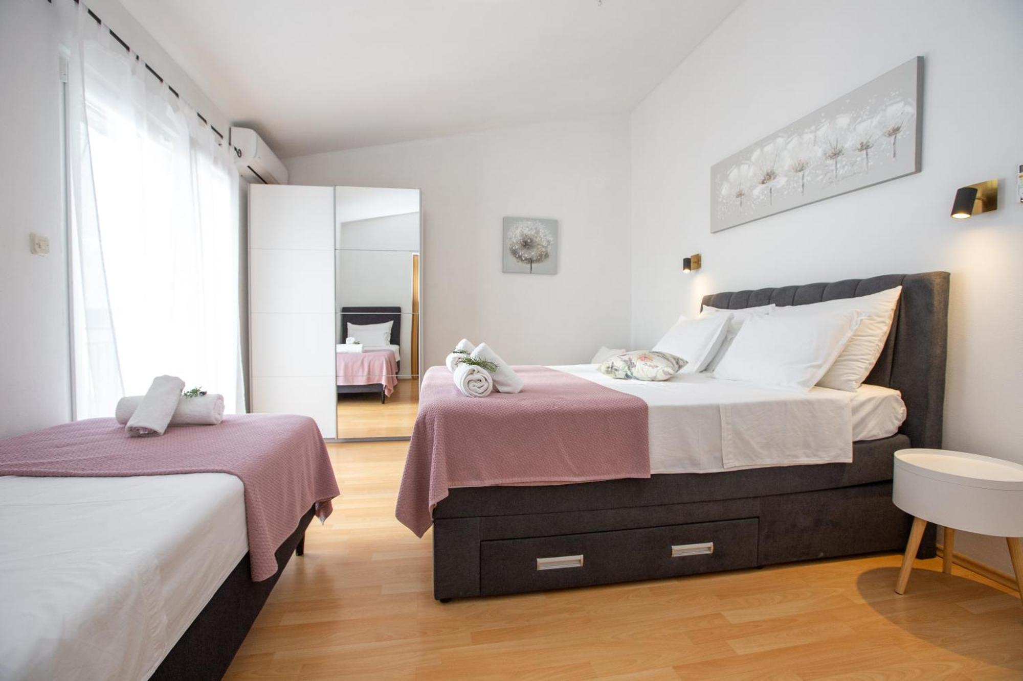 Villa Veca Starigrad Paklenica Extérieur photo