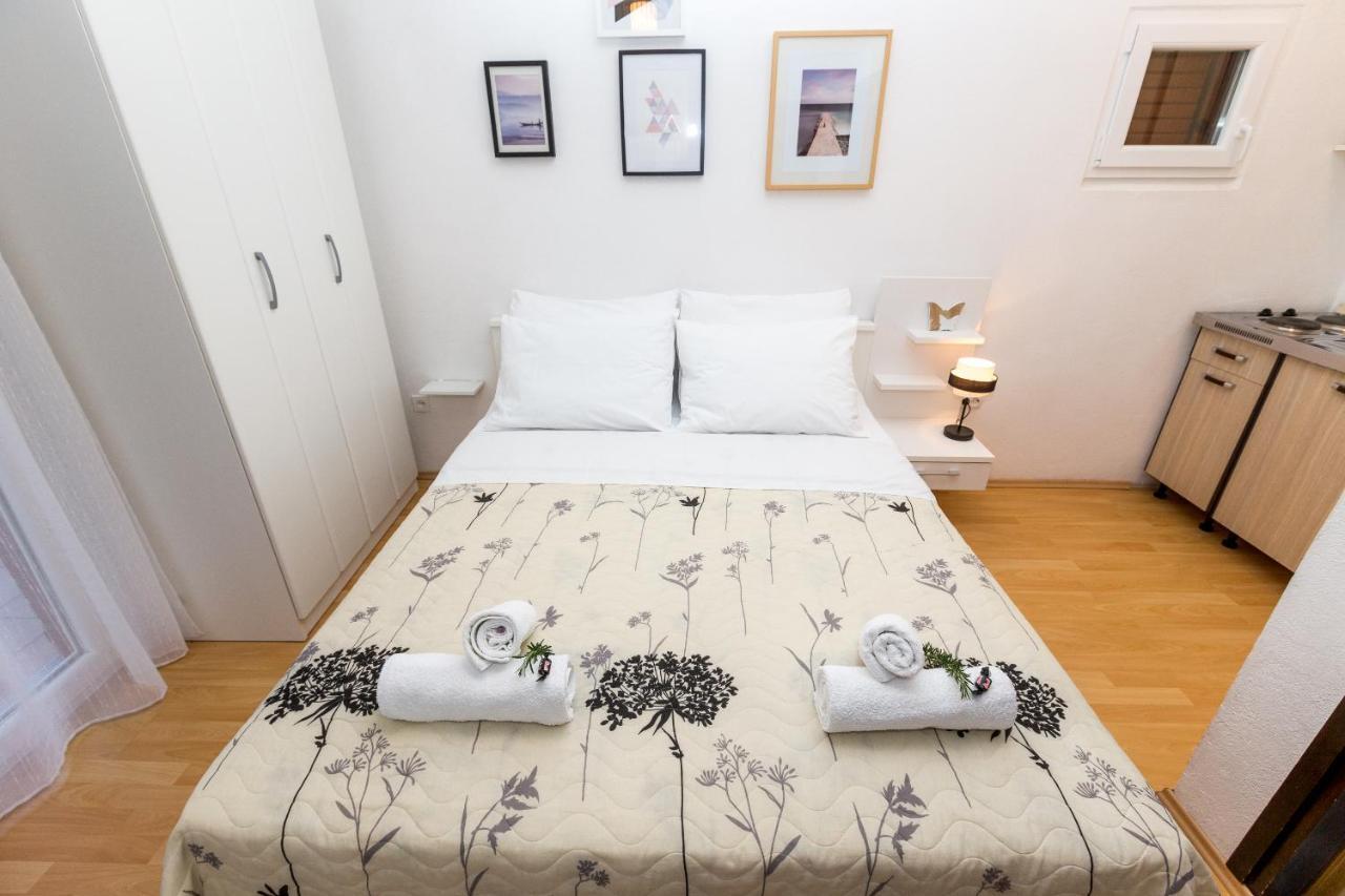 Villa Veca Starigrad Paklenica Extérieur photo